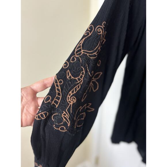 Black Gauzy Beaded Boho Witchy Long Sleeve Top Size Small Whimsigoth Indie - Picture 3 of 8